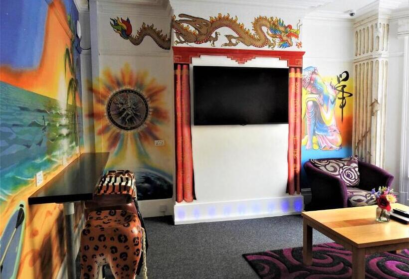 آپارتمان 1 خوابه همکف, Backpackers Blackpool Hotel & Suites