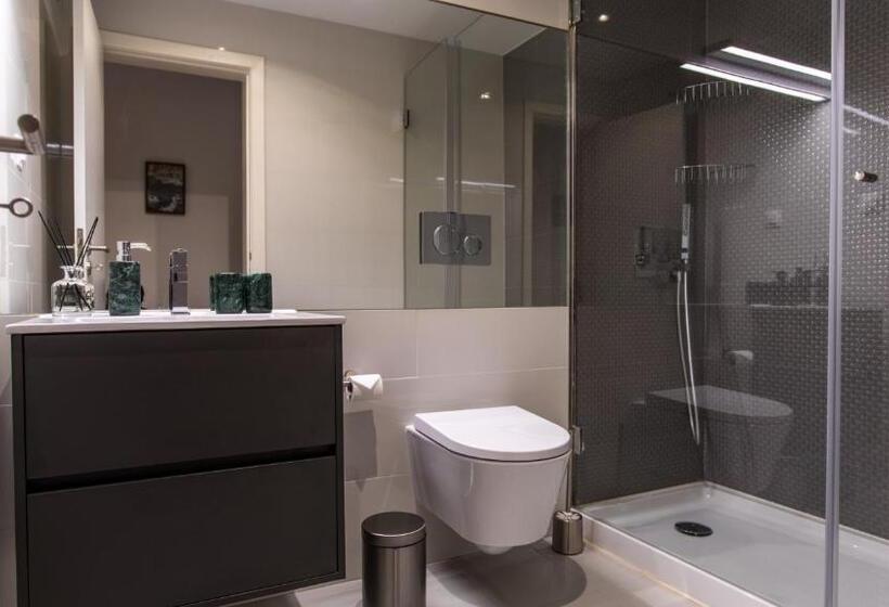 سوییت خانوادگی, Lx Design Apartment Near Congress Center