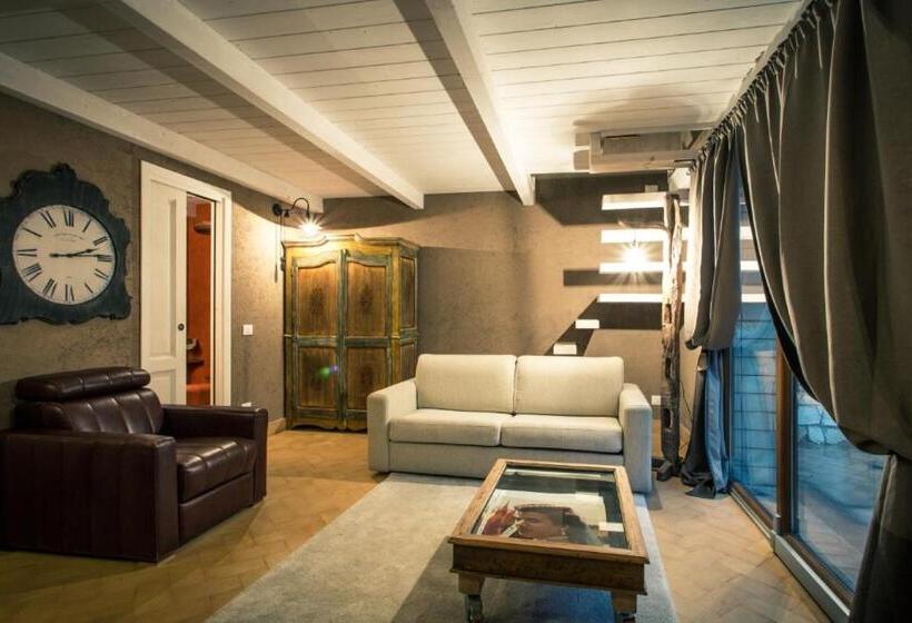 سوییت لوکس, Tenuta I Tufari