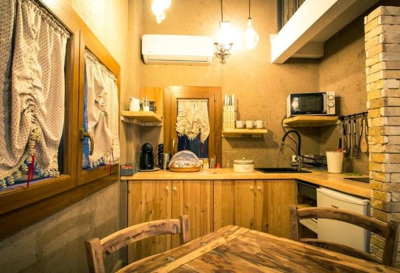 سوییت لوکس, Tenuta I Tufari