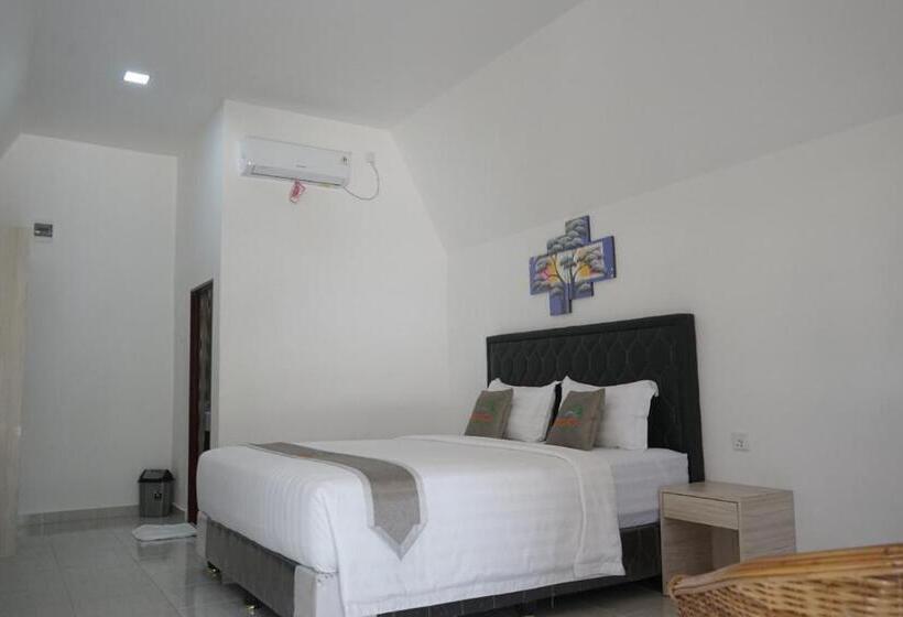 اتاق استاندارد با تخت بزرگ, Madu Tiga Beach And Resort