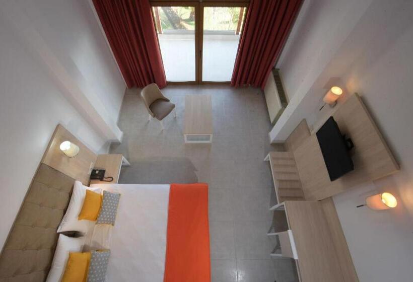اتاق دوبلکس, Aristoteles Holiday Hotel And Spa
