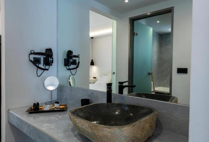 اتاق لوکس خانوادگی, Diamond Boutique Hotel