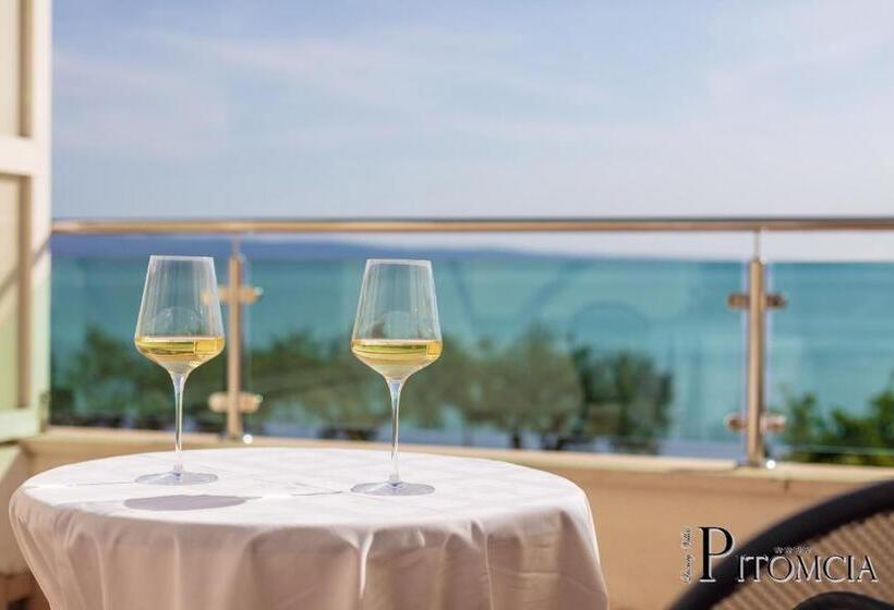 Standaardkamer met Uitzicht op Zee en Terras, Villa Pitomcia