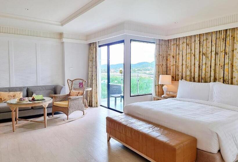 Club Suite with Views, Amari Hua Hin