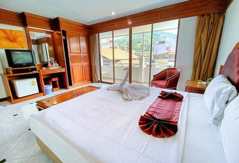 اتاق لوکس با بالکن, Black Pearl Patong Beach