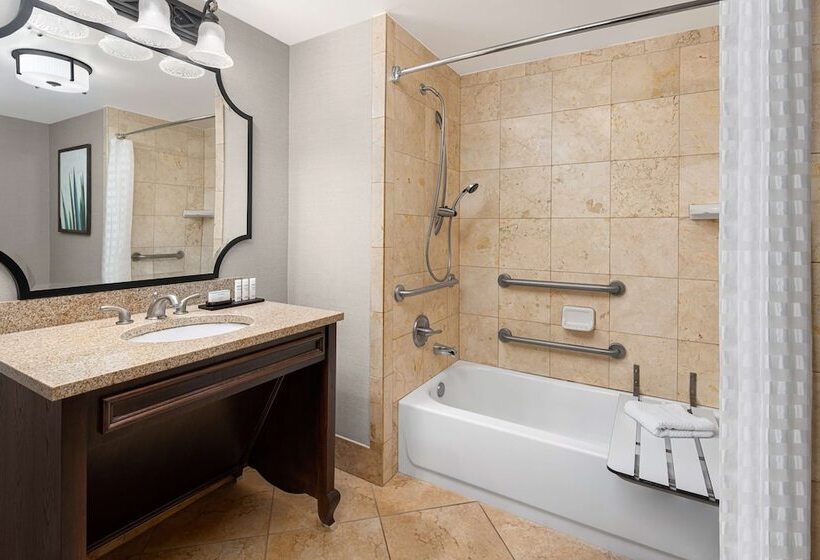 سوئیت برای معلولان, Embassy Suites San Antonio Riverwalk Downtown
