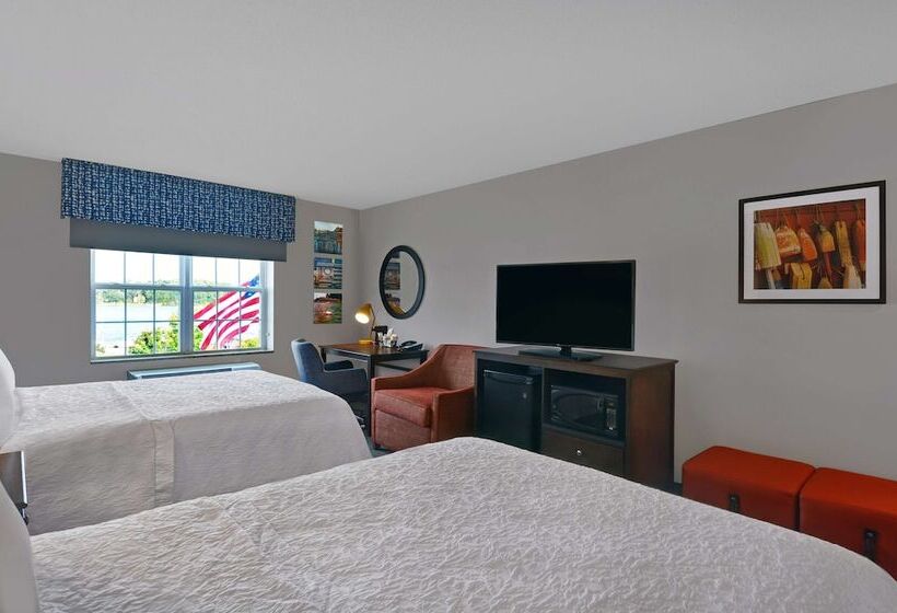 اتاق استاندارد با 2 تخت دوبل, Hampton Inn Bath