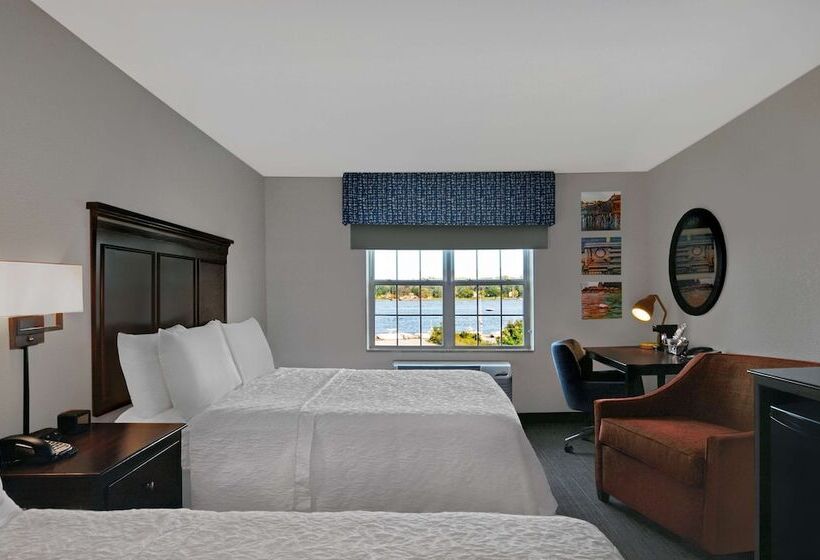 اتاق استاندارد با 2 تخت دوبل, Hampton Inn Bath