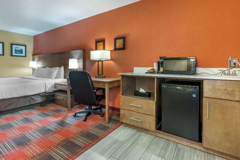 اتاق استاندارد با چشم‌انداز دریا, Hampton Inn Daytona Shoresoceanfront