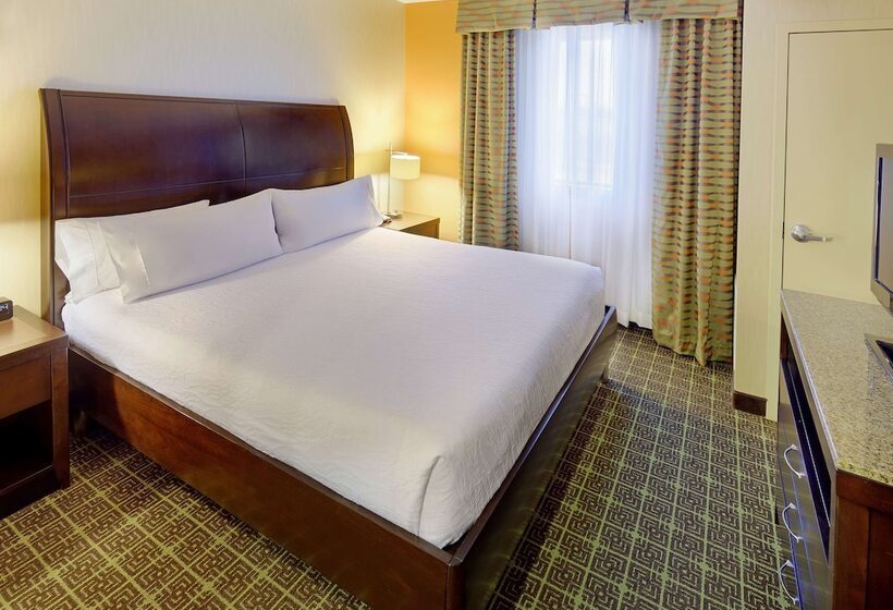 Suite Adapted for people with reduced mobility, Hilton Garden Inn Springfield, Mo