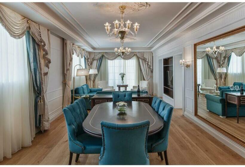 Люкс с гидромассажем, Kaya Artemis Resort & Casino
