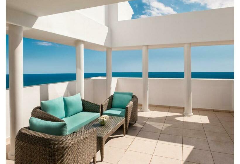 Люкс, Kaya Artemis Resort & Casino