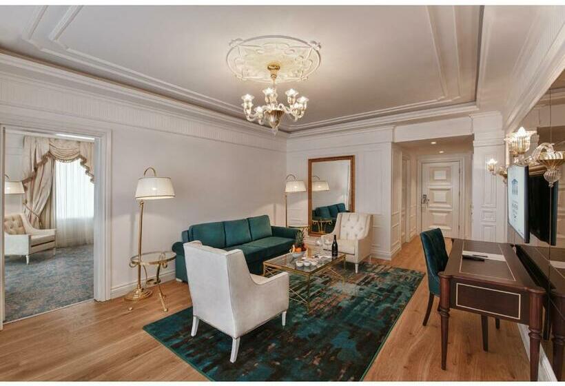 Полулюкс, Kaya Artemis Resort & Casino