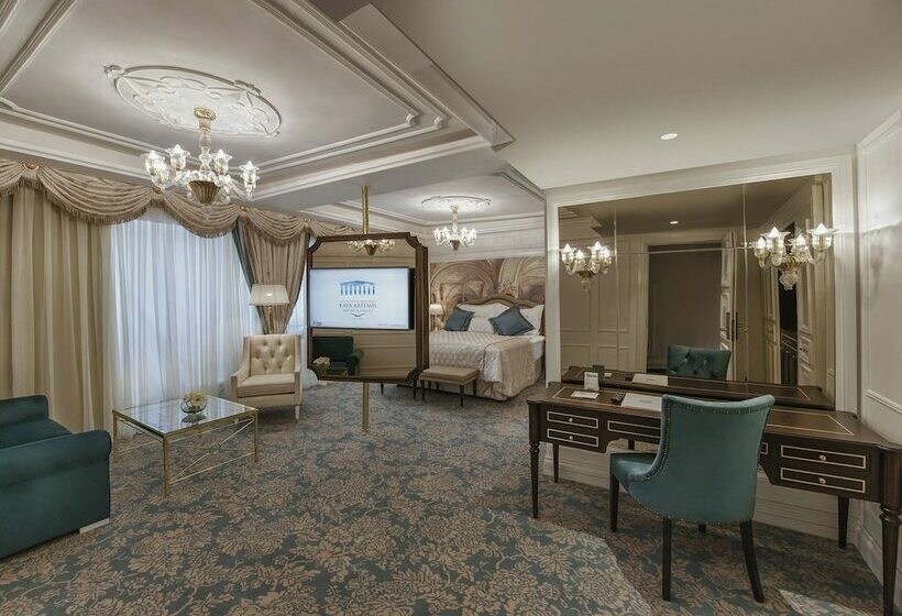 Номер Deluxe, Kaya Artemis Resort & Casino