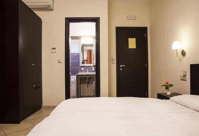 Deluxe Room with Balcony, Meteoritis