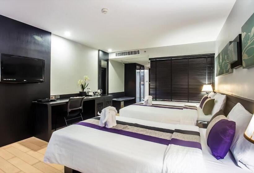 Quarto Triplo Deluxe, Nouvo City