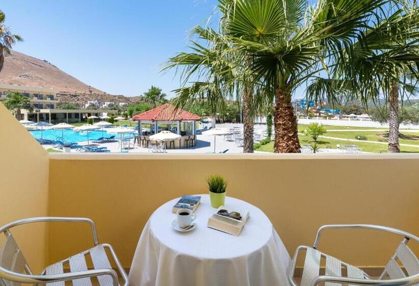 Standard Room with Balcony, Olive Garden