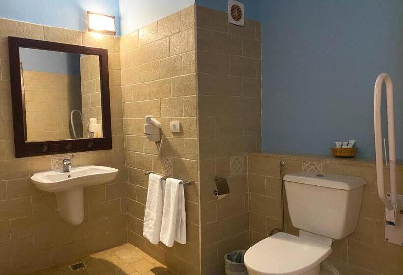 اتاق استاندارد برای معلولان, Onatti Beach Resort   Marsa Alam