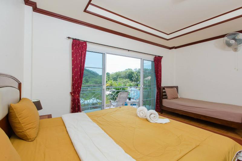 آپارتمان 1 خوابه با بالکن, Patong Rai Rom Yen Resort Sha