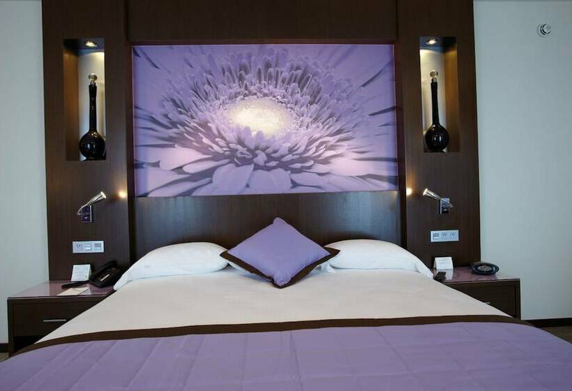Номер Deluxe, Riu Plaza Guadalajara