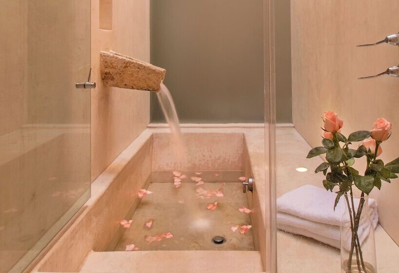 اتاق لوکس, Rosas & Xocolate Boutique Hotel And Spa Merida, A Member Of Design Hotels
