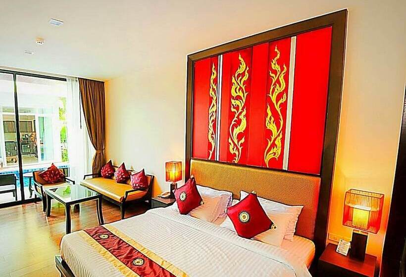سوییت جونیور, Royal Thai Pavilion Jomtien