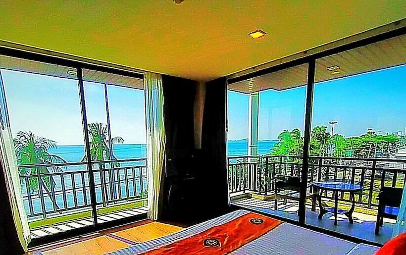 سوئیت خانواده 2 خوابه, Royal Thai Pavilion Jomtien