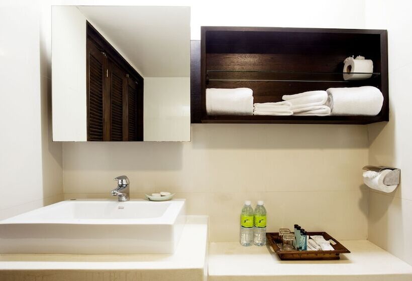 اتاق لوکس, Safari Beach Hotel   Sha Extra Plus