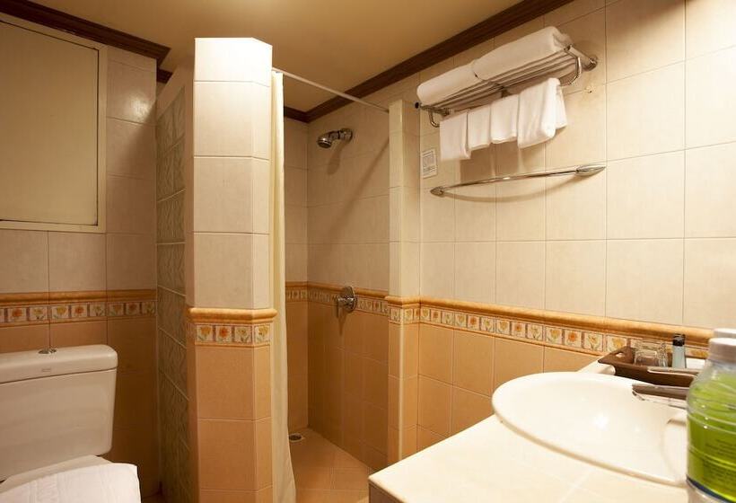 اتاق لوکس, Safari Beach Hotel   Sha Extra Plus