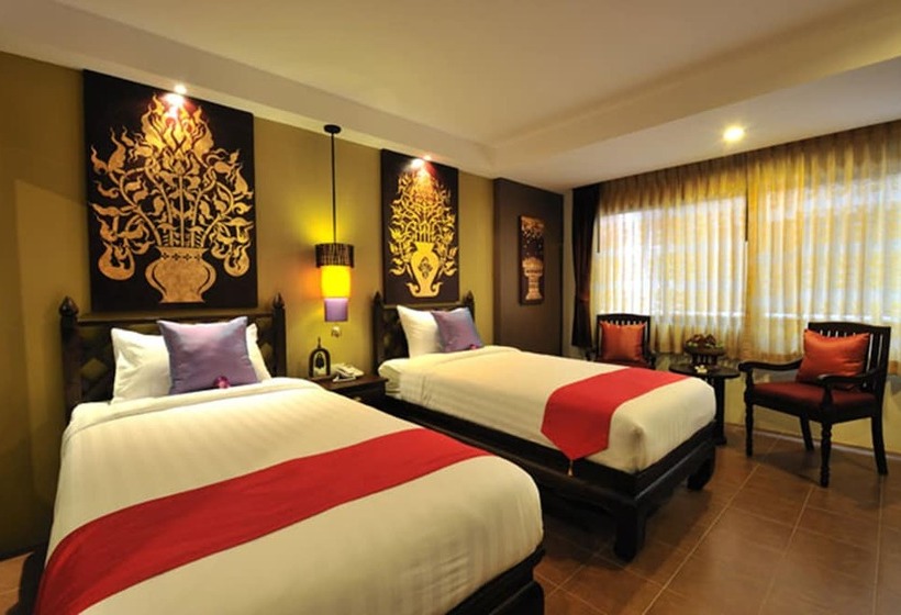 Quarto Deluxe, Siralanna Phuket