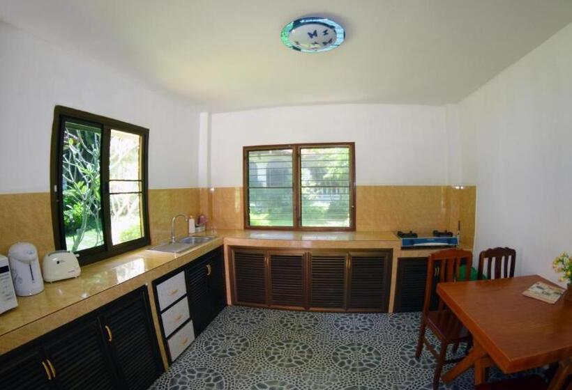 2 Bedrooms Standard Bungalow, Smile House & Pool