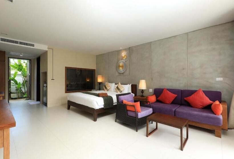 اتاق لوکس با بالکن, Tea Tree Boutique Resort
