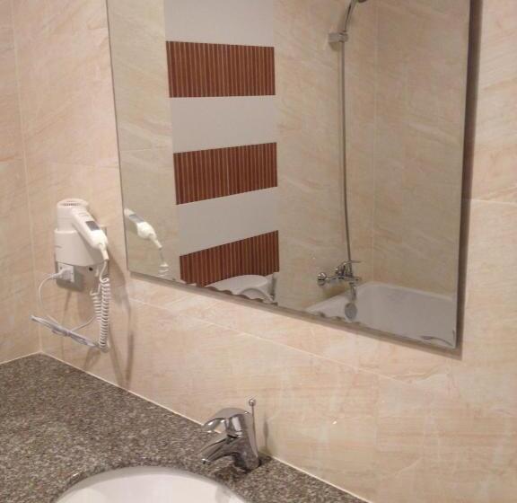اتاق لوکس, Wannara Hotel Hua Hin