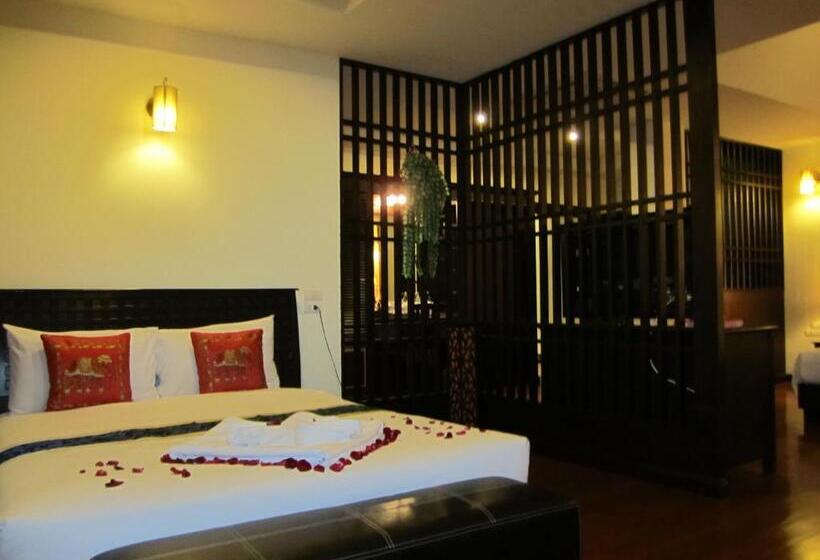 سوییت, Wannara Hotel Hua Hin