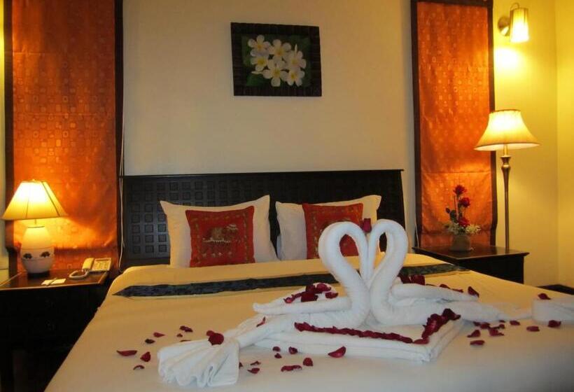 سوییت, Wannara Hotel Hua Hin