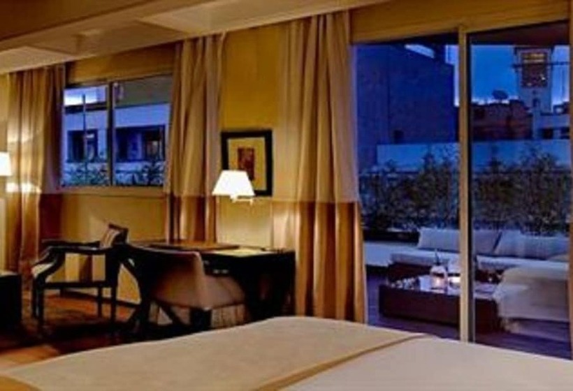 سوییت اجرایی, Park Suites Hotel & Spa Luxury Boutique