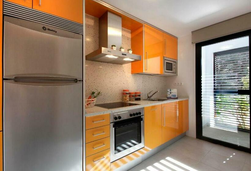 2 Bedroom Apartment, Pierre & Vacances Salou