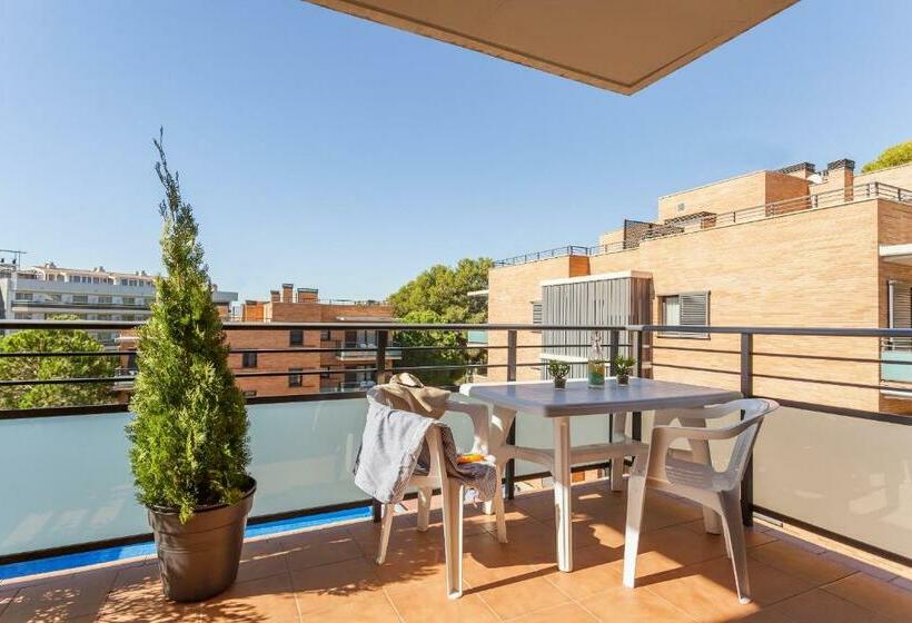 2 Bedroom Apartment, Pierre & Vacances Salou