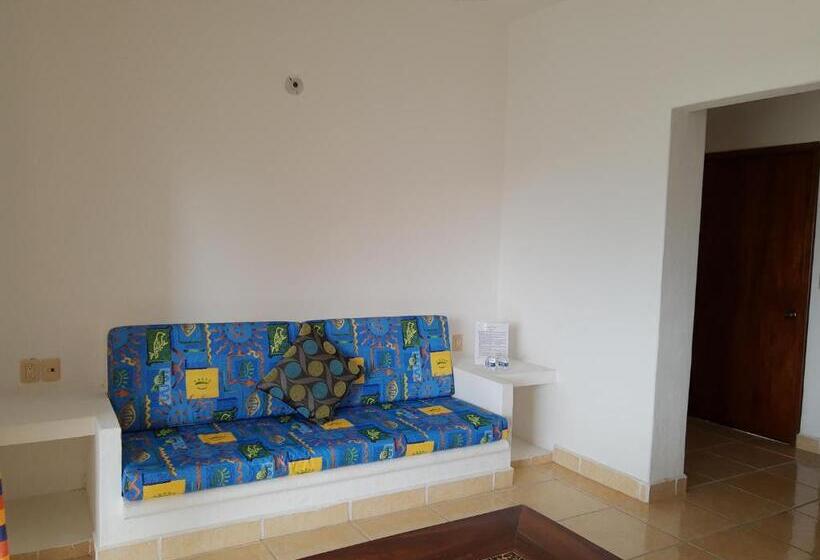 اتاق استاندارد با چشم‌انداز دریا, Sunset House Zihuatanejo