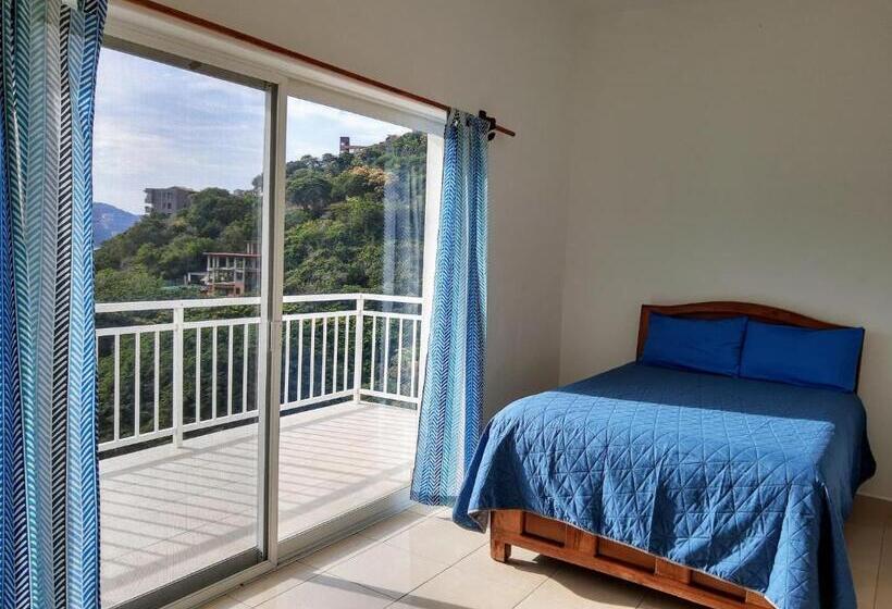 اتاق خانوادگی با چشم‌انداز دریا, Sunset House Zihuatanejo