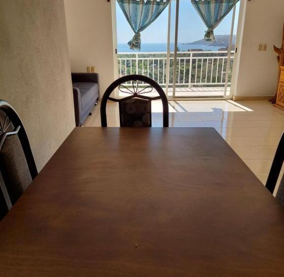 آپارتمان 1 خوابه با چشم‌انداز دریا, Sunset House Zihuatanejo