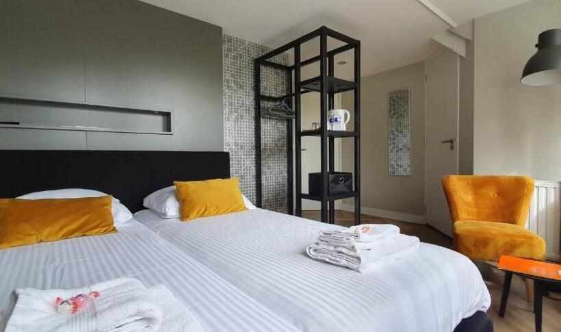 اتاق استاندارد, B&b Dennenbos