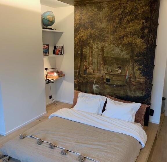 اتاق لوکس, Margaretha S Room