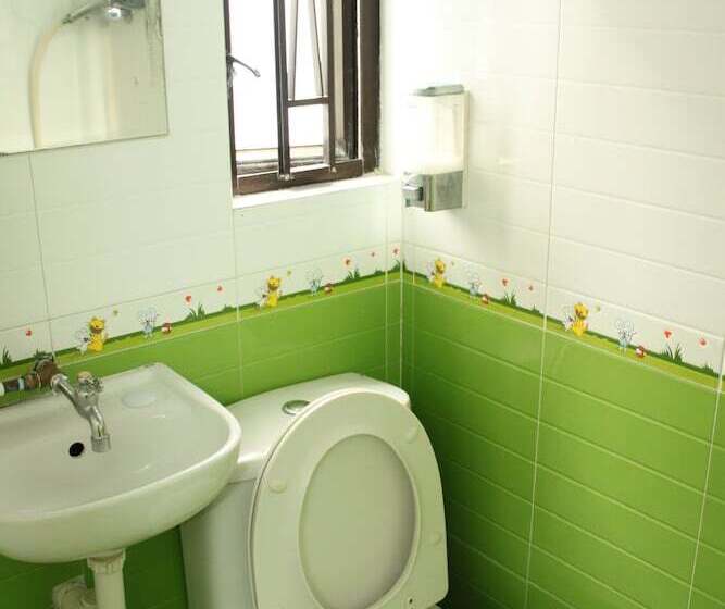 اتاق استاندارد, Om Guest House