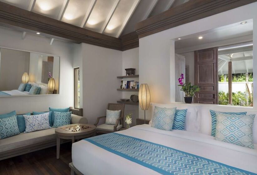 ویلای 1 خوابه, Anantara Dhigu Maldives Resort   Complimentary Round Trip Transportation For Minimum Stay Of 3 Night