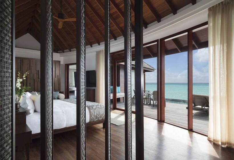 سوییت با استخر, Anantara Dhigu Maldives Resort   Complimentary Round Trip Transportation For Minimum Stay Of 3 Night