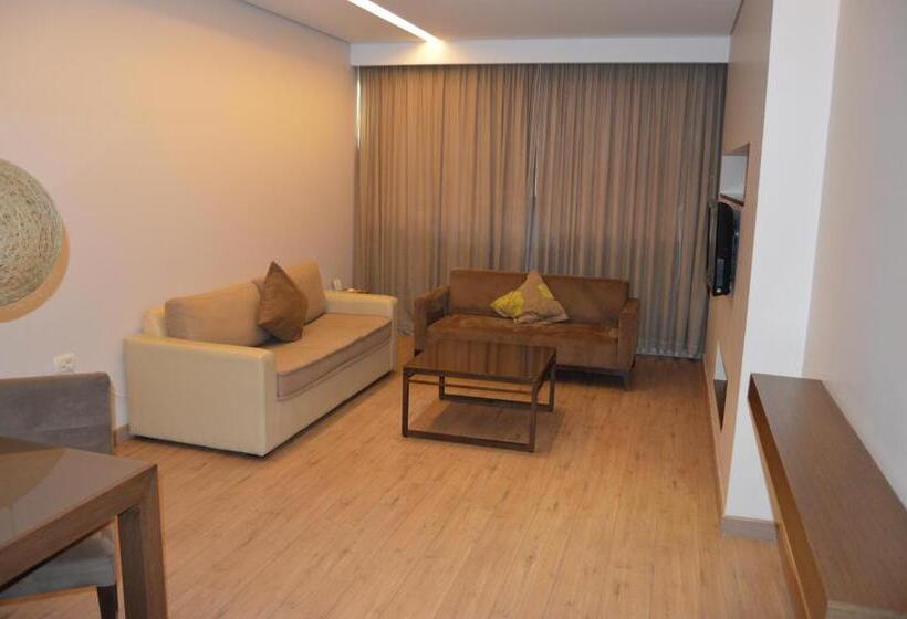 Suite, Country Lodge Hotel & Resort Beirut