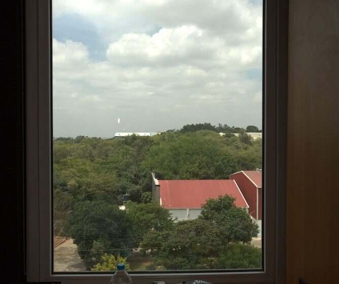 اتاق استاندارد با 2 تخت دوبل, Aloft Bengaluru Whitefield
