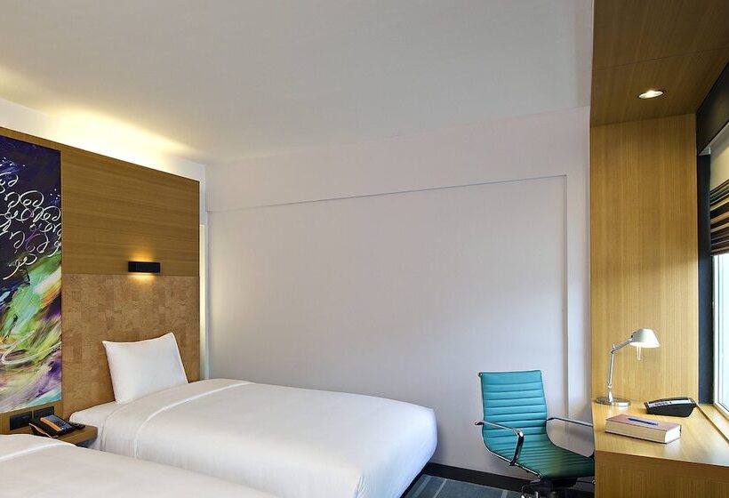 اتاق استاندارد با تخت دوبل, Aloft Bengaluru Whitefield